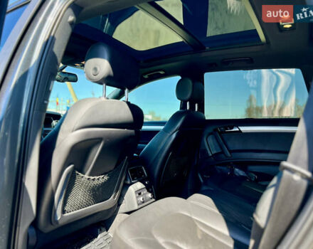 Серый Ауди Ку 7, объемом двигателя 2.97 л и пробегом 322 тыс. км за 19900 $, фото 7 на Automoto.ua