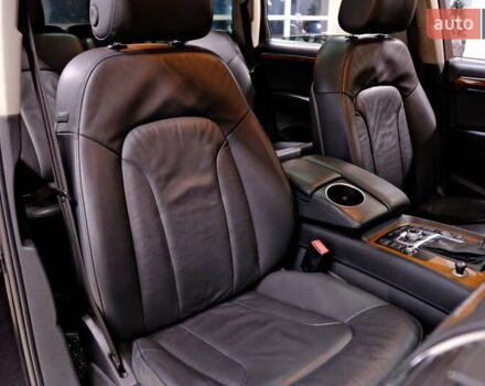 Серый Ауди Ку 7, объемом двигателя 3 л и пробегом 126 тыс. км за 12900 $, фото 48 на Automoto.ua