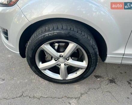 Сірий Ауді Ку 7, об'ємом двигуна 2.97 л та пробігом 257 тис. км за 19999 $, фото 24 на Automoto.ua