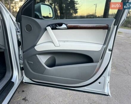 Сірий Ауді Ку 7, об'ємом двигуна 2.97 л та пробігом 257 тис. км за 19999 $, фото 14 на Automoto.ua