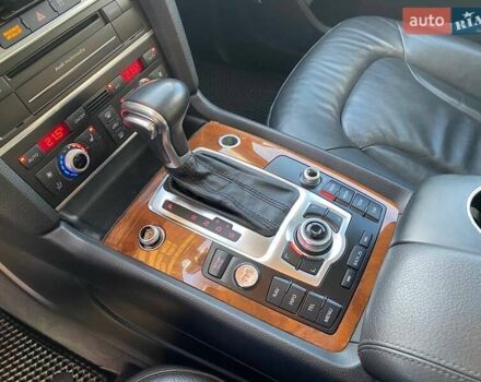 Сірий Ауді Ку 7, об'ємом двигуна 2.97 л та пробігом 245 тис. км за 16600 $, фото 16 на Automoto.ua