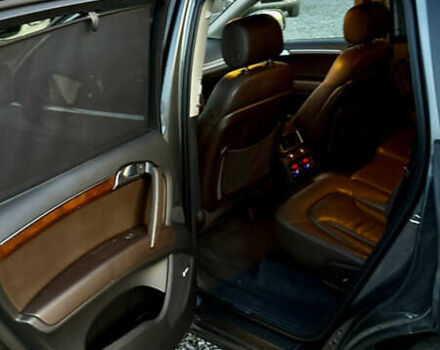 Сірий Ауді Ку 7, об'ємом двигуна 2.97 л та пробігом 265 тис. км за 18700 $, фото 36 на Automoto.ua