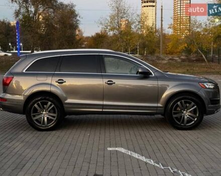 Сірий Ауді Ку 7, об'ємом двигуна 3 л та пробігом 300 тис. км за 15900 $, фото 7 на Automoto.ua