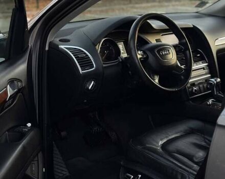 Сірий Ауді Ку 7, об'ємом двигуна 3 л та пробігом 300 тис. км за 15900 $, фото 9 на Automoto.ua