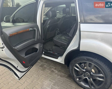 Ауди Ку 7 2013 в Кагарлыке на Automoto.ua Серый Ауди Ку 7, объемом двигателя 2.97 л и пробегом 270 тыс. км за 19700 $, фото 12 на Automoto.ua
