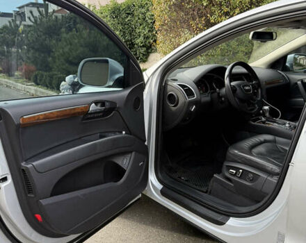 Сірий Ауді Ку 7, об'ємом двигуна 3 л та пробігом 167 тис. км за 13700 $, фото 9 на Automoto.ua