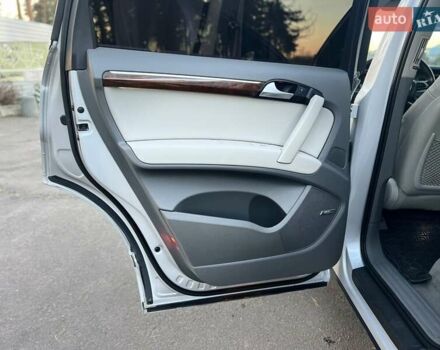 Сірий Ауді Ку 7, об'ємом двигуна 2.97 л та пробігом 257 тис. км за 19999 $, фото 15 на Automoto.ua