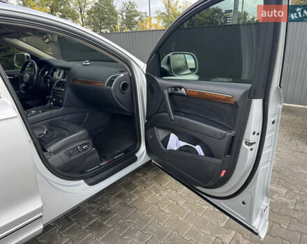 Ауди Ку 7 2013 в Кагарлыке на Automoto.ua Серый Ауди Ку 7, объемом двигателя 2.97 л и пробегом 270 тыс. км за 19700 $, фото 10 на Automoto.ua
