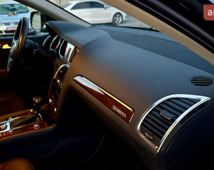 Сірий Ауді Ку 7, об'ємом двигуна 2.97 л та пробігом 265 тис. км за 18700 $, фото 48 на Automoto.ua