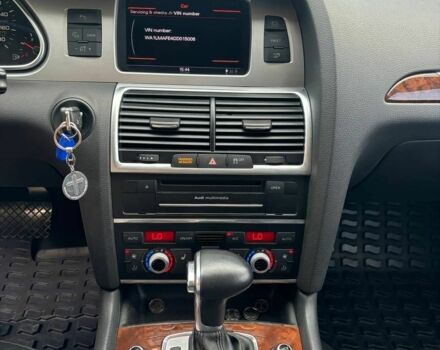 Сірий Ауді Ку 7, об'ємом двигуна 3 л та пробігом 214 тис. км за 20500 $, фото 7 на Automoto.ua