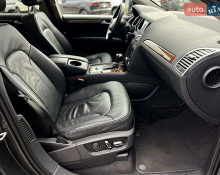 Серый Ауди Ку 7, объемом двигателя 3 л и пробегом 192 тыс. км за 12900 $, фото 26 на Automoto.ua