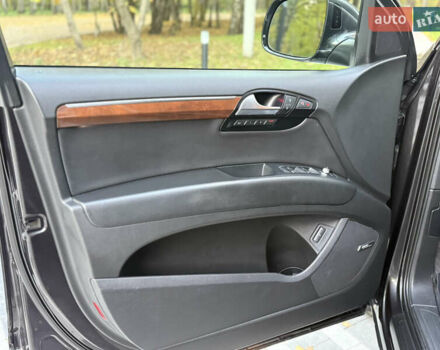 Ауді Ку 7 2014 у Тернополі на Automoto.ua Сірий Ауді Ку 7, об'ємом двигуна 3 л та пробігом 180 тис. км за 14999 $, фото 38 на Automoto.ua
