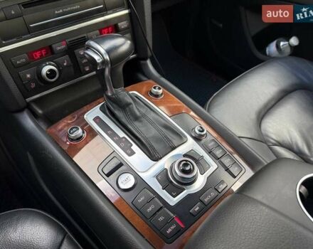 Серый Ауди Ку 7, объемом двигателя 3 л и пробегом 242 тыс. км за 17990 $, фото 25 на Automoto.ua