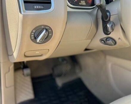 Сірий Ауді Ку 7, об'ємом двигуна 3 л та пробігом 230 тис. км за 18000 $, фото 16 на Automoto.ua