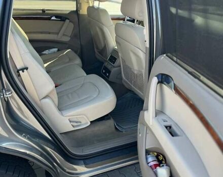 Сірий Ауді Ку 7, об'ємом двигуна 3 л та пробігом 230 тис. км за 18000 $, фото 26 на Automoto.ua