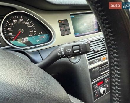 Серый Ауди Ку 7, объемом двигателя 3 л и пробегом 242 тыс. км за 17990 $, фото 21 на Automoto.ua