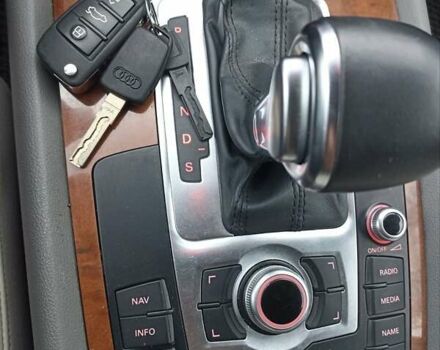 Серый Ауди Ку 7, объемом двигателя 2.97 л и пробегом 366 тыс. км за 17500 $, фото 22 на Automoto.ua