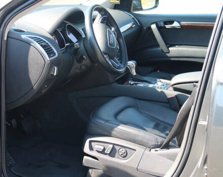 Сірий Ауді Ку 7, об'ємом двигуна 3 л та пробігом 193 тис. км за 16500 $, фото 32 на Automoto.ua