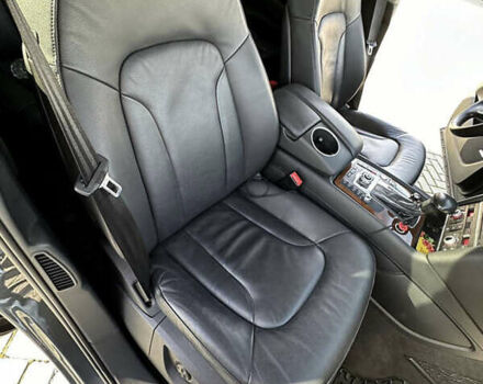 Серый Ауди Ку 7, объемом двигателя 2.97 л и пробегом 144 тыс. км за 19700 $, фото 12 на Automoto.ua