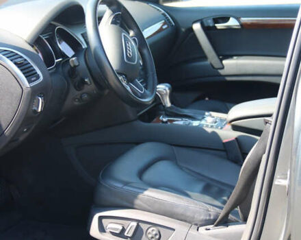 Сірий Ауді Ку 7, об'ємом двигуна 3 л та пробігом 193 тис. км за 16500 $, фото 29 на Automoto.ua