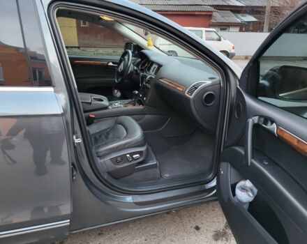 Ауди Ку 7 2014 в Чернигове на Automoto.ua Серый Ауди Ку 7, объемом двигателя 3 л и пробегом 240 тыс. км за 20500 $, фото 2 на Automoto.ua