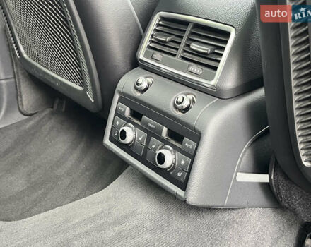 Сірий Ауді Ку 7, об'ємом двигуна 2.97 л та пробігом 119 тис. км за 25900 $, фото 48 на Automoto.ua