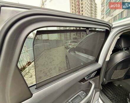 Серый Ауди Ку 7, объемом двигателя 3 л и пробегом 415 тыс. км за 24999 $, фото 77 на Automoto.ua