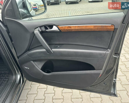 Сірий Ауді Ку 7, об'ємом двигуна 2.97 л та пробігом 135 тис. км за 27500 $, фото 11 на Automoto.ua