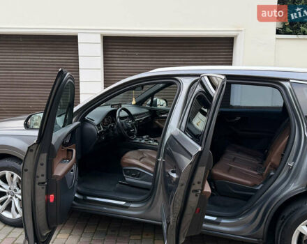 Серый Ауди Ку 7, объемом двигателя 3 л и пробегом 250 тыс. км за 25900 $, фото 13 на Automoto.ua