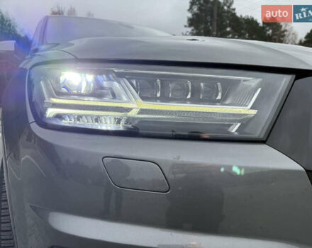 Серый Ауди Ку 7, объемом двигателя 2.97 л и пробегом 210 тыс. км за 35900 $, фото 9 на Automoto.ua