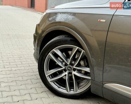 Сірий Ауді Ку 7, об'ємом двигуна 2.97 л та пробігом 246 тис. км за 33500 $, фото 28 на Automoto.ua