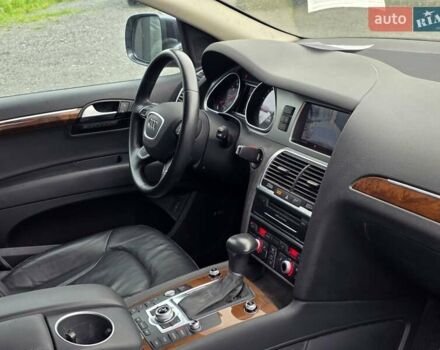 Сірий Ауді Ку 7, об'ємом двигуна 3 л та пробігом 53 тис. км за 16499 $, фото 13 на Automoto.ua