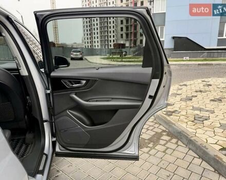 Серый Ауди Ку 7, объемом двигателя 3 л и пробегом 415 тыс. км за 24999 $, фото 69 на Automoto.ua