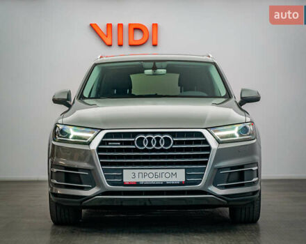Серый Ауди Ку 7, объемом двигателя 3 л и пробегом 208 тыс. км за 31521 $, фото 4 на Automoto.ua