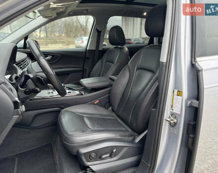 Сірий Ауді Ку 7, об'ємом двигуна 3 л та пробігом 138 тис. км за 22950 $, фото 25 на Automoto.ua