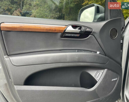 Серый Ауди Ку 7, объемом двигателя 3 л и пробегом 181 тыс. км за 19200 $, фото 13 на Automoto.ua