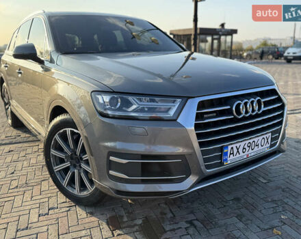 Ауді Ку 7 2015 у Харкові на Automoto.ua Сірий Ауді Ку 7, об'ємом двигуна 3 л та пробігом 177 тис. км за 22999 $, фото 1 на Automoto.ua