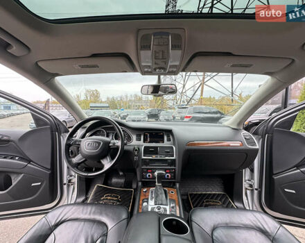 Сірий Ауді Ку 7, об'ємом двигуна 2.97 л та пробігом 320 тис. км за 19700 $, фото 20 на Automoto.ua