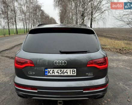 Сірий Ауді Ку 7, об'ємом двигуна 3 л та пробігом 231 тис. км за 15000 $, фото 4 на Automoto.ua