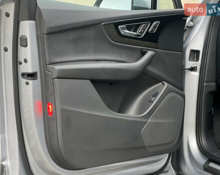 Сірий Ауді Ку 7, об'ємом двигуна 3 л та пробігом 138 тис. км за 23499 $, фото 60 на Automoto.ua