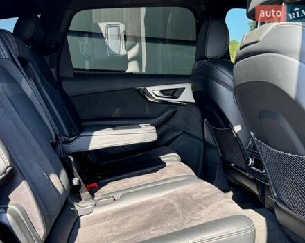 Сірий Ауді Ку 7, об'ємом двигуна 3 л та пробігом 252 тис. км за 37800 $, фото 27 на Automoto.ua