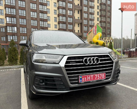 Серый Ауди Ку 7, объемом двигателя 2.97 л и пробегом 246 тыс. км за 34500 $, фото 5 на Automoto.ua