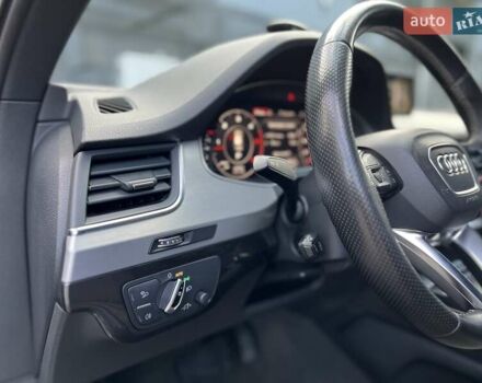 Сірий Ауді Ку 7, об'ємом двигуна 2.97 л та пробігом 182 тис. км за 39999 $, фото 40 на Automoto.ua