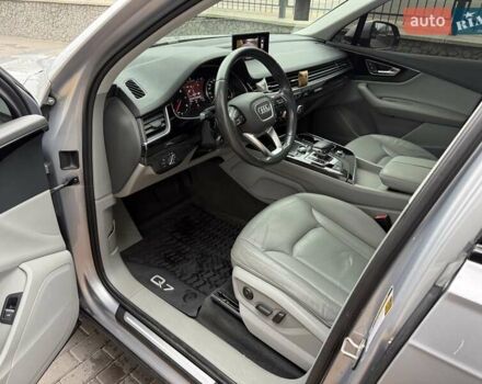 Сірий Ауді Ку 7, об'ємом двигуна 3 л та пробігом 180 тис. км за 26500 $, фото 34 на Automoto.ua