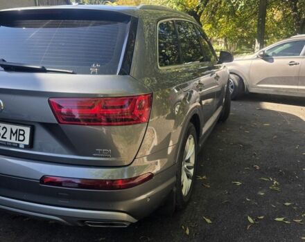 Ауді Ку 7 2015 у Мукачеве на Automoto.ua Сірий Ауді Ку 7, об'ємом двигуна 3 л та пробігом 216 тис. км за 33500 $, фото 5 на Automoto.ua