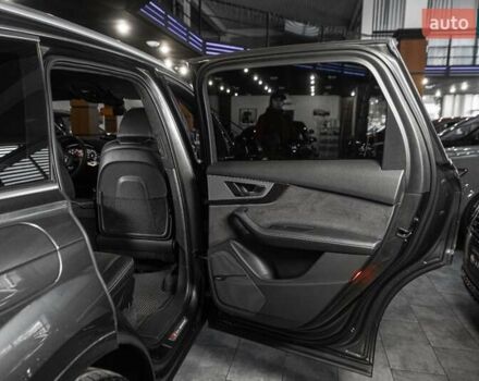 Ауді Ку 7 2015 у Одесі на Automoto.ua Сірий Ауді Ку 7, об'ємом двигуна 2.97 л та пробігом 142 тис. км за 32900 $, фото 15 на Automoto.ua