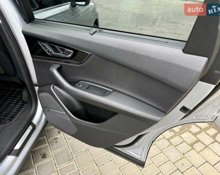 Серый Ауди Ку 7, объемом двигателя 3 л и пробегом 415 тыс. км за 24999 $, фото 68 на Automoto.ua