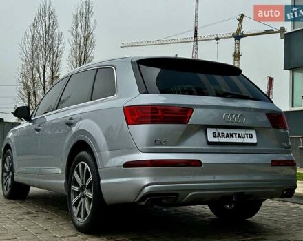 Серый Ауди Ку 7, объемом двигателя 3 л и пробегом 415 тыс. км за 24999 $, фото 9 на Automoto.ua