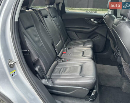 Сірий Ауді Ку 7, об'ємом двигуна 3 л та пробігом 138 тис. км за 22950 $, фото 49 на Automoto.ua