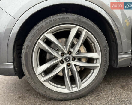 Серый Ауди Ку 7, объемом двигателя 2.97 л и пробегом 246 тыс. км за 34500 $, фото 19 на Automoto.ua